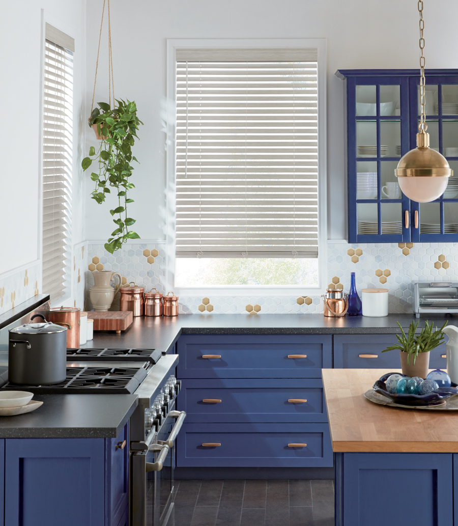 Color of the Year 2020: Classic Blue cabinets