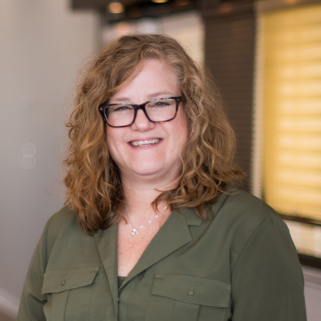 elizabeth-lewis-team-at-timan-window-treatments elizabeth lewis sales associate at timan window treatments cleveland, OH
