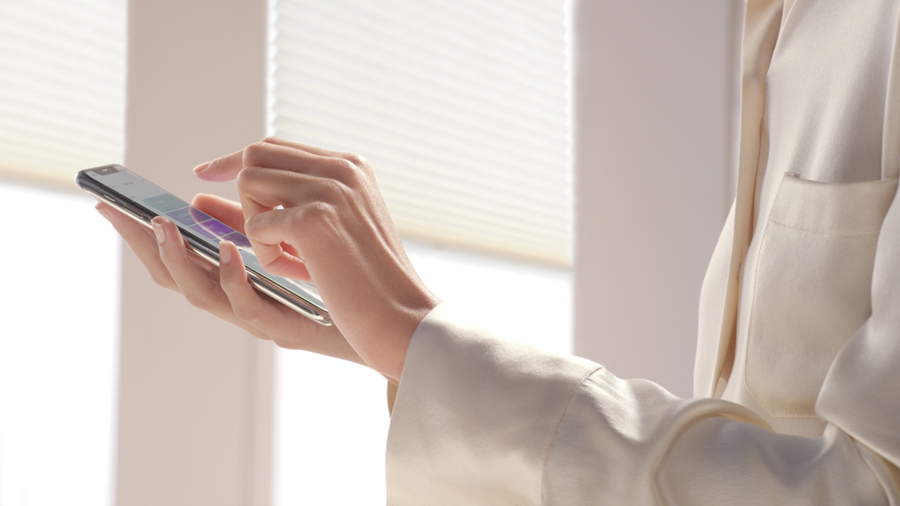 smart phone control of smart shades