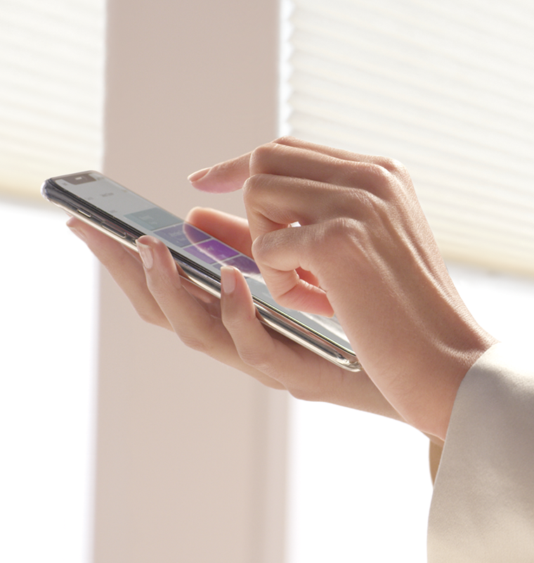 powerview-automation-app-smartphone-hunter-douglas-timan-window-treatments